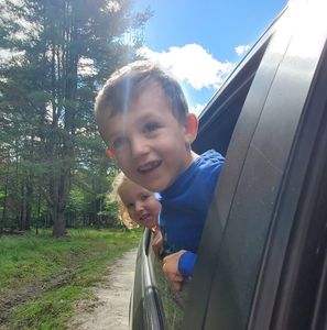 Meet your Posher, Evelyne